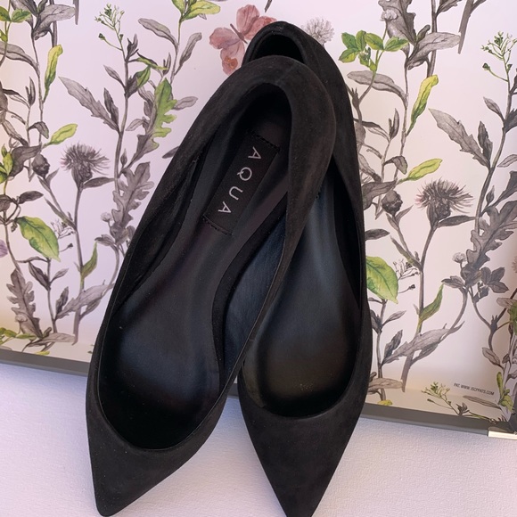 Women’s Flats - Picture 2 of 4